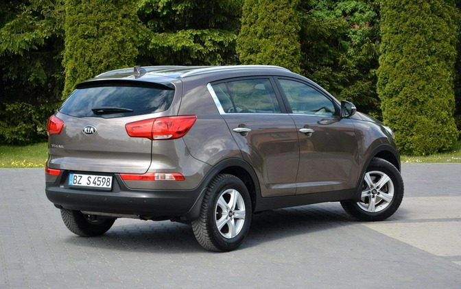 Kia Sportage cena 57900 przebieg: 149501, rok produkcji 2015 z Trzcianka małe 529